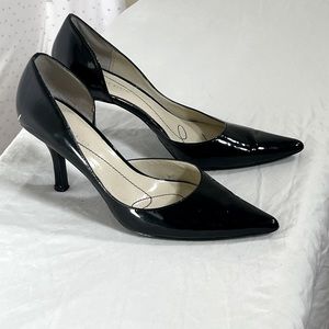 AK Anne Klein Women’s Black Catherine Patent Dorsay Pumps 7M